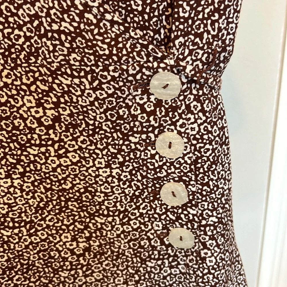 Urban Outfitter Wrap Romper Shorts Brown and Cream Size Medium - Picture 4 of 9